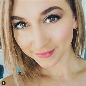 Meet your Posher, Stacey